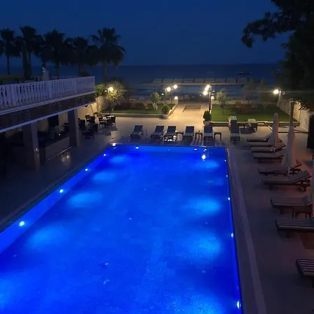 Hotel La Hoya Beach Hotel